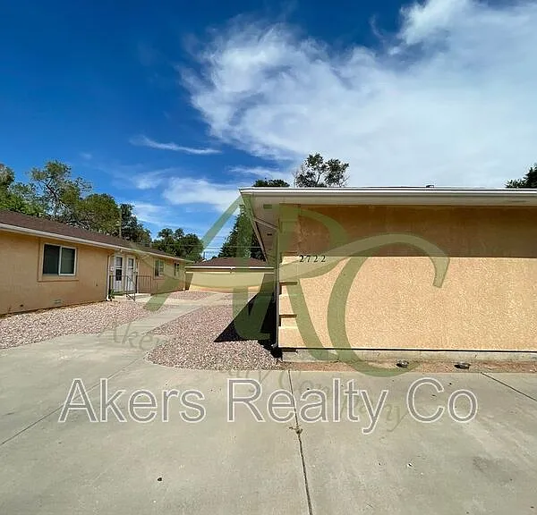 2722 Poplar St #A — Photo 1