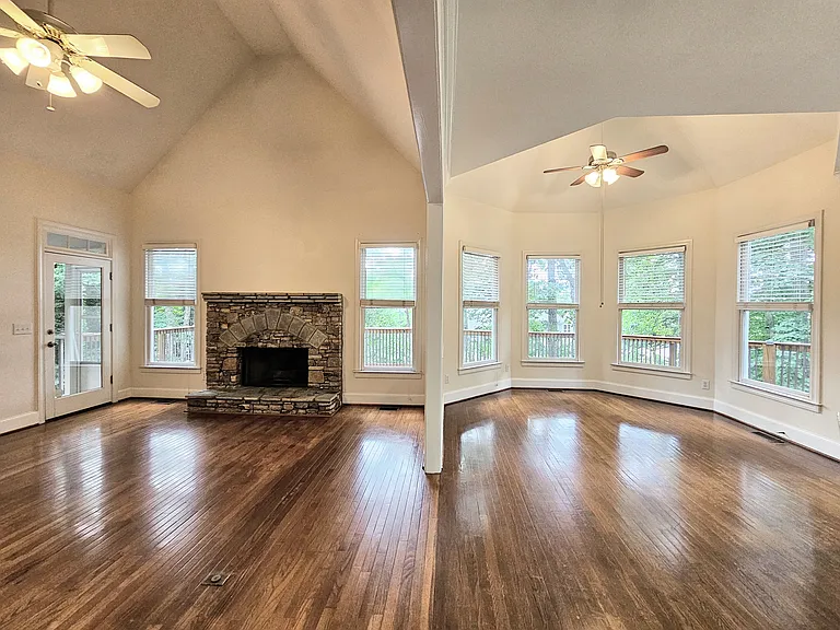 7335 Craigleith Dr — Photo 19