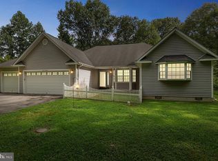 27194 Queentree Rd, Mechanicsville, MD 20659