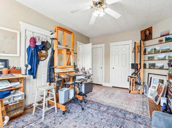 38 Gautier Avenue image 19 of 42