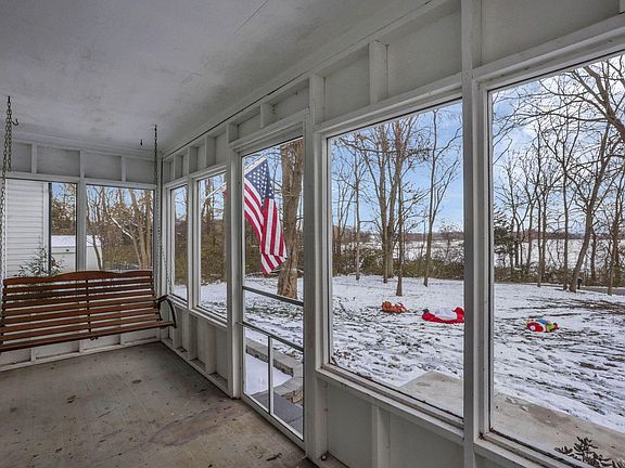 4th image of 2115 Lamb Rd NW