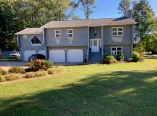 245 Lakeshore Dr, Mooresville, NC 28117