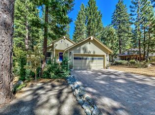 805 Julie Ln, South Lake Tahoe, CA 96150
