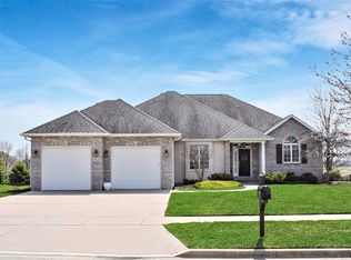 412 Billings Ct, Dekalb, IL 60115