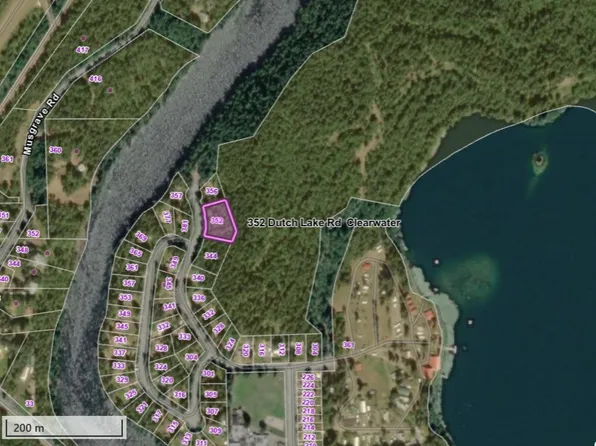 352 Dutch Lake Rd, Clearwater, BC V0E 1N2