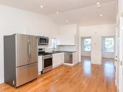 236 Havre St, East Boston, MA, 02128