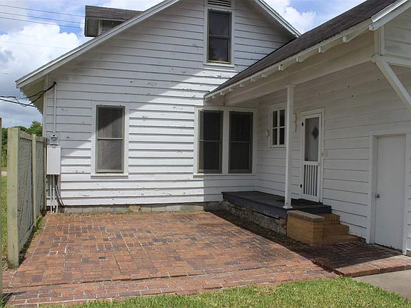 4th image of 111 W Lattin St
