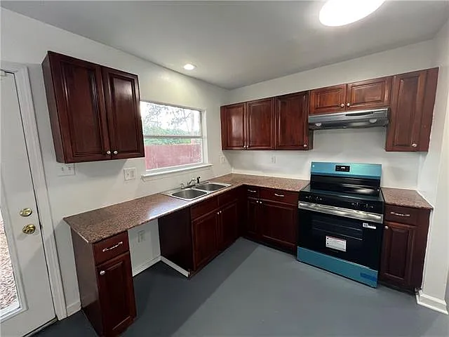 7702 Belcrest Pl — Photo 7
