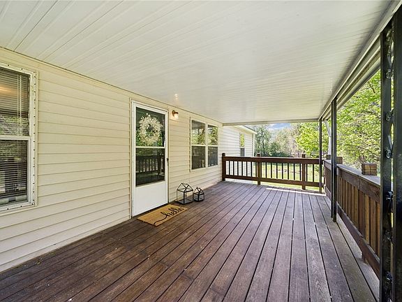 2nd image of 154 Thompsons Rd