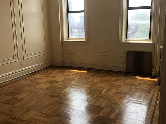 3rd image of 179 Linden Blvd APT 5M