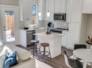 2116 Shea Rd #201, Dallas, TX 75235