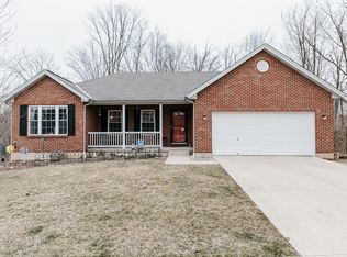 2279 Siesta Dr, Batavia, OH 45103