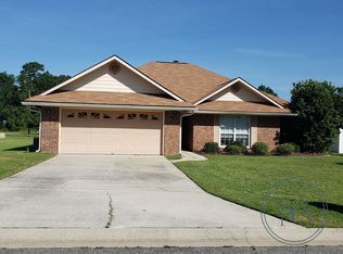 2020 Weybridge Ct, Hinesville, GA 31313