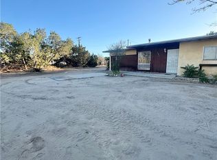 15872 Muscatel St, Hesperia, CA 92345