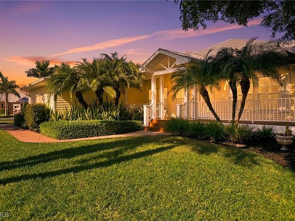 2nd image of 15800 Caloosa Creek Cir
