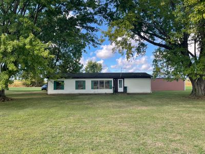 6633 W Forest Lawn Rd, Three Oaks, MI, 49128