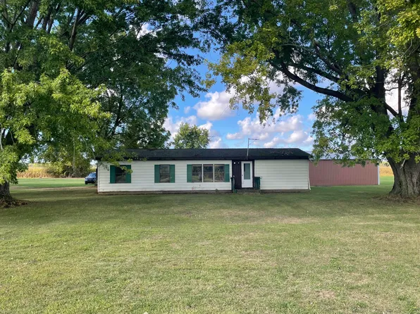 6633 W Forest Lawn Rd, Three Oaks, MI 49128