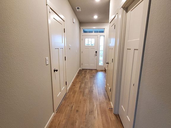 3rd image of 6307 Rebecca St