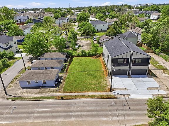 2nd image of 4113 Yale St