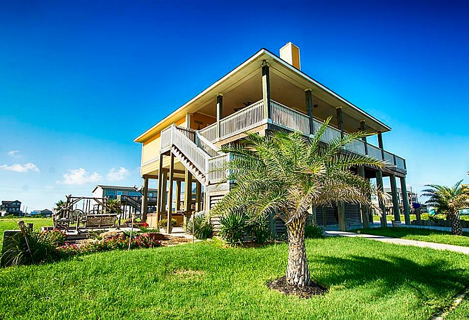 1st image of 2121 Gulf Dr
