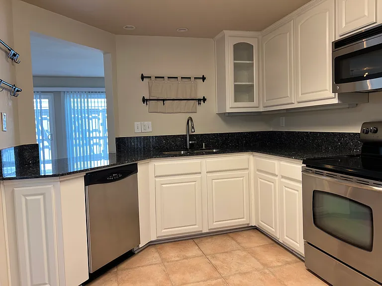 3034 Swallows Nest Dr — Photo 19
