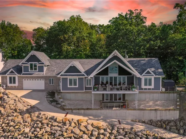 16986 Headland Ave, Lake Milton, OH 44429