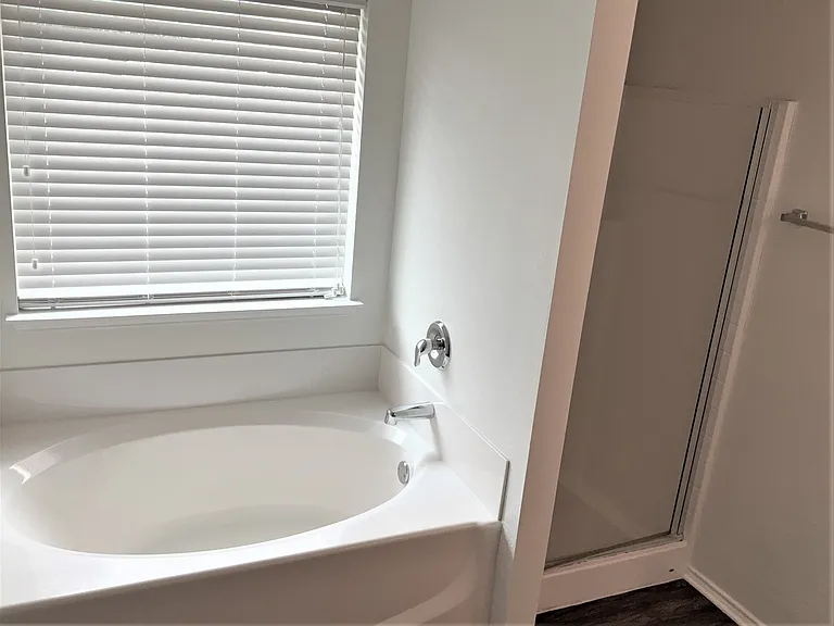 1212 Gardenia Cir — Photo 15