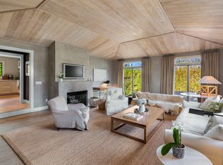 25 Sunset Dr, Sag Harbor, NY 11963