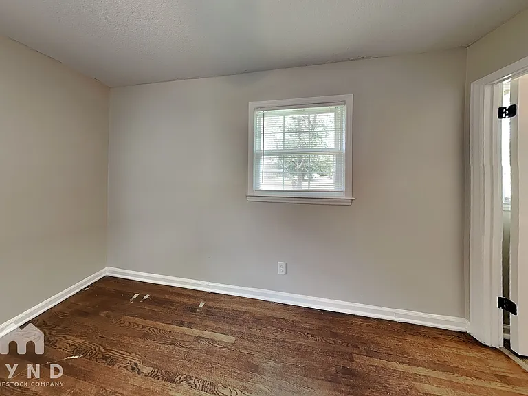 10724 Arlington Church Rd — Photo 13