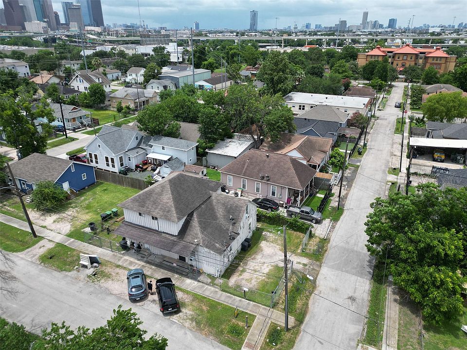 1st image of 418 Bishop St