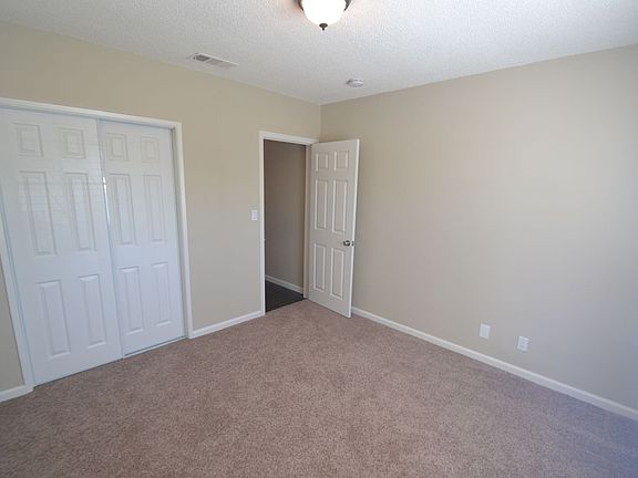 5th image of 12425 Farlow St