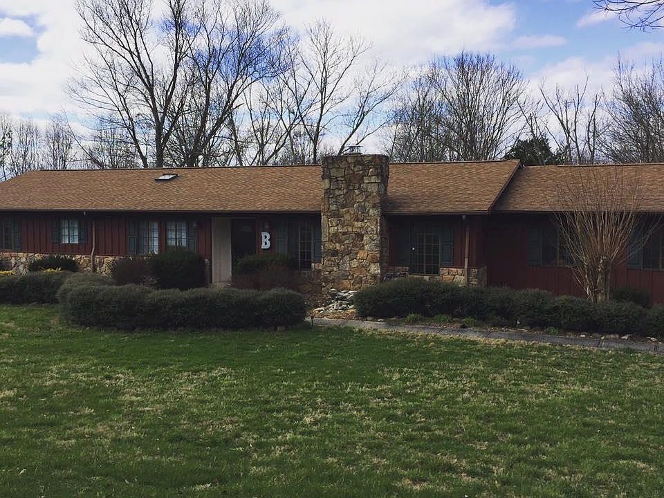 1st image of 3516 Vista Cir