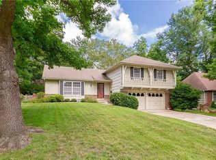 9219 Lamar Ave, Overland Park, KS 66207