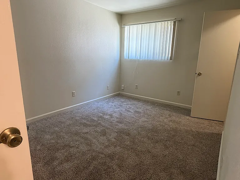 937 W Kettleman Ln #931 — Photo 9