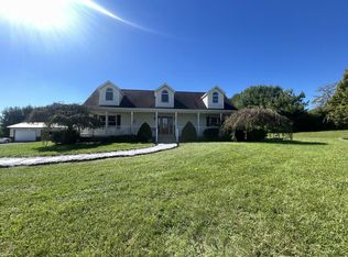 6888 Goodhope Rd, Frankfort, OH 45628