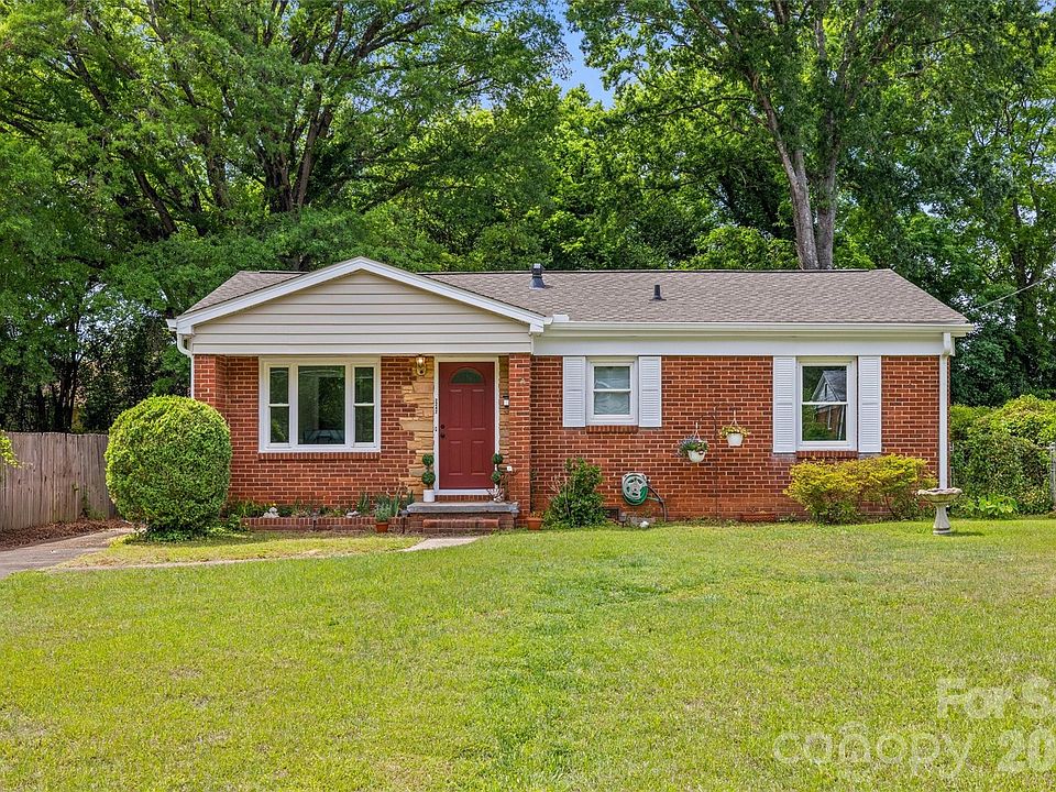 1st image of 2242 Markham Ct
