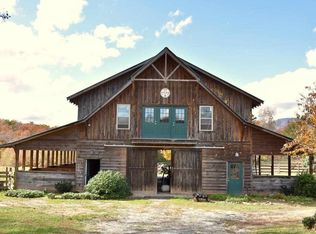 890 Ravan Dr, Landrum, SC 29356