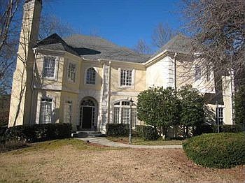 1st image of 1800 Lakehurst Ct SE