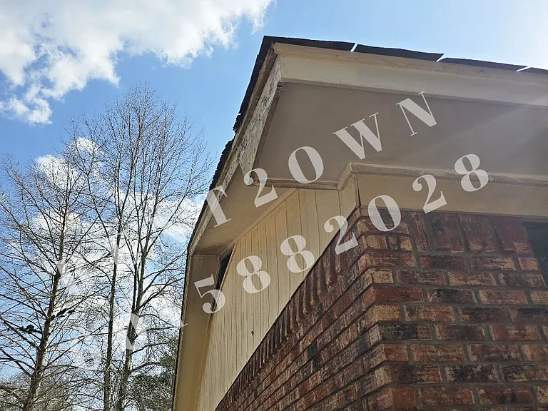 113 Lexington Dr — Photo 2