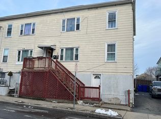 217 Plain St, Fall River, MA 02723