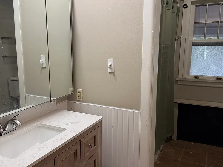 104 Old River Rd #MAIN — Photo 10