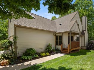 42 Pinnacle Point, Asheville, NC 28805