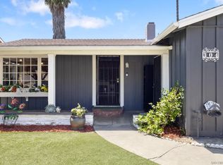 304 Palm Dr, Vista, CA 92084