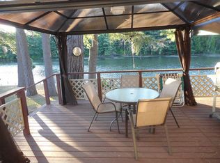 109 Riverside Dr, Beaverton, MI 48612