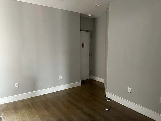 Rented by Premier One Realty LLC | media 7