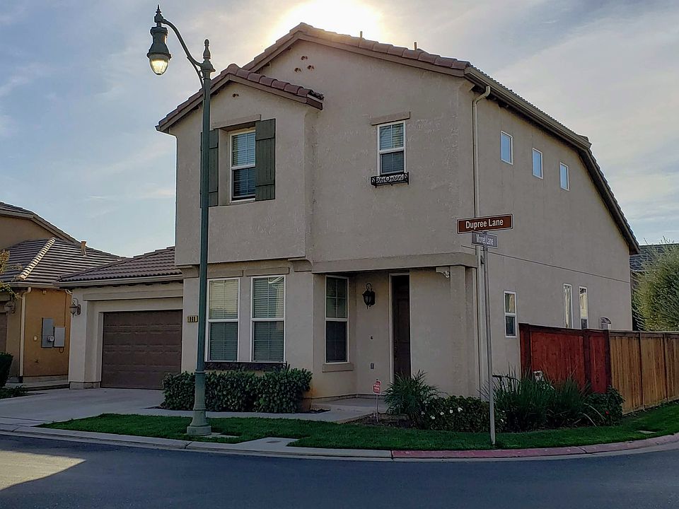 2nd image of 1860 N Dupree Ln