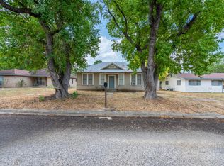 314 E Houston St, Luling, TX 78648