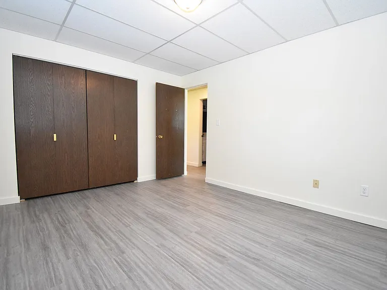 805 W Villard St #1 — Photo 14