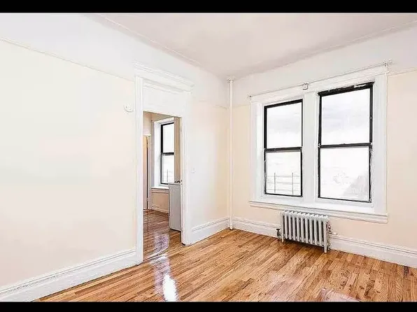 131 Sterling Street image 1 of 9