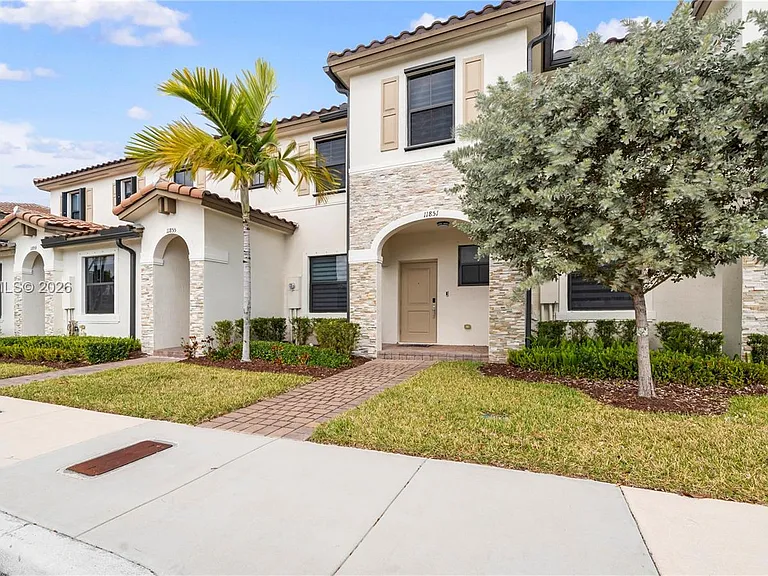 11851 SW 246th Ter #0 — Photo 23